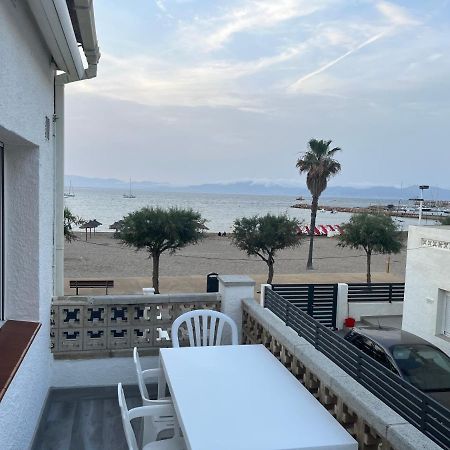 Apartamento En La Playa. Free Parking. Free Wifi Ля Эскала Экстерьер фото